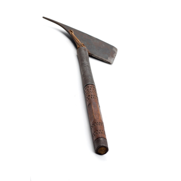 Headhunting Axe